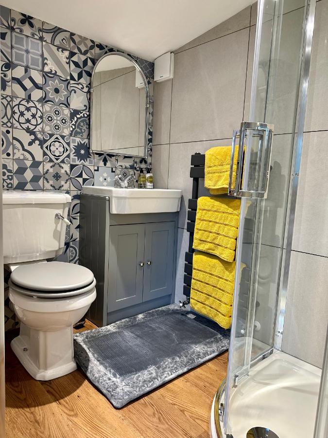 Oak View Lodge - Cosy, Countryside Retreat Maybole Esterno foto